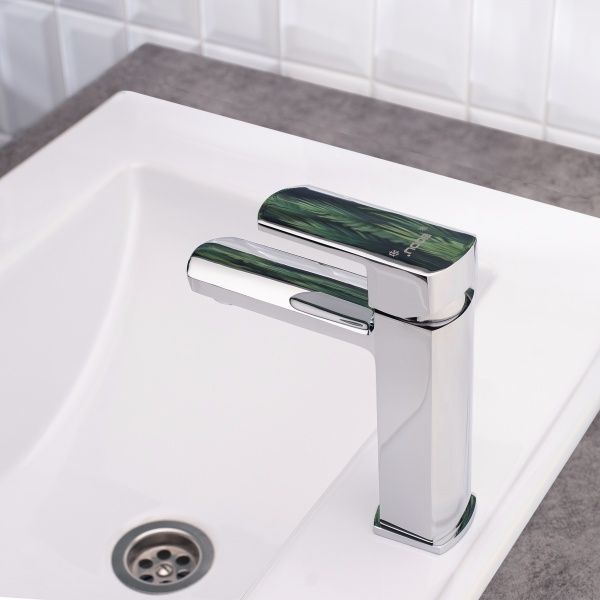 Смеситель BOOU для умыв. однор., низк.изл. B8215-1J