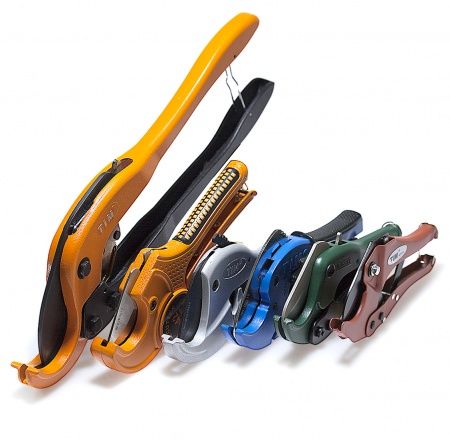 Труборез для труб 16-42 мм TIM (PE, PE-X, PE-RT, металлопластик)