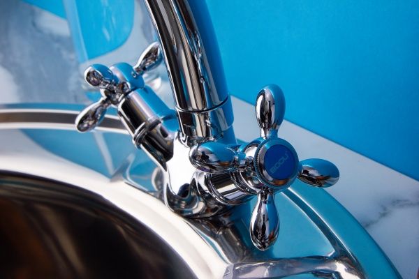 Смеситель BOOU для кух. двур., BA5318-1F-SE020-В702