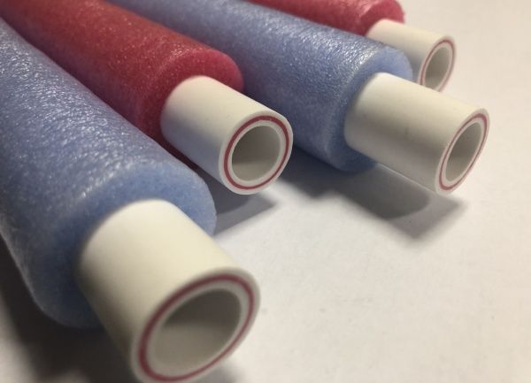 Трубка теплоизоляционная ИзолГАРАНТ 18/4 (6м) Синяя