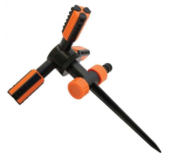 Разбрызгиватель (ороситель) 3-х рожковый вращающийся на ножке пластиковый TRIO, AP 3008