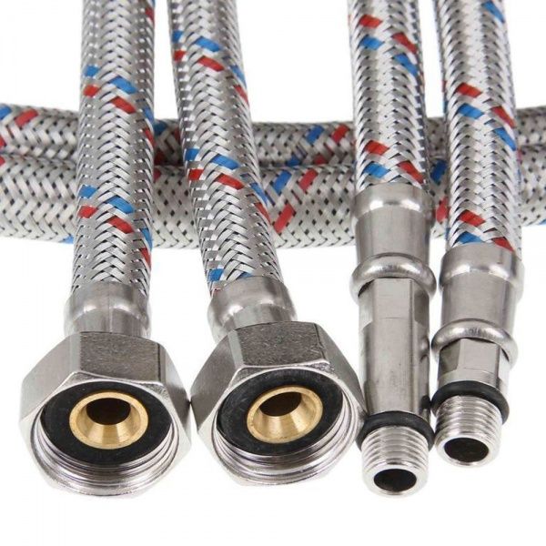 Подводка д/смесителя  ГШ 0.5 м   Ду 15хМ10 латунная гайка, нерж. оплетка (пара)