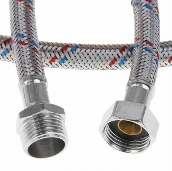 Подводка д/воды 1/2" ГШ 0.5 м (латунная гайка, нерж. оплетка с красной и синей лентой)