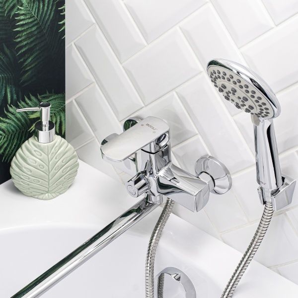 Смеситель BOOU для ван. однор., B8215-18F длин. изл.