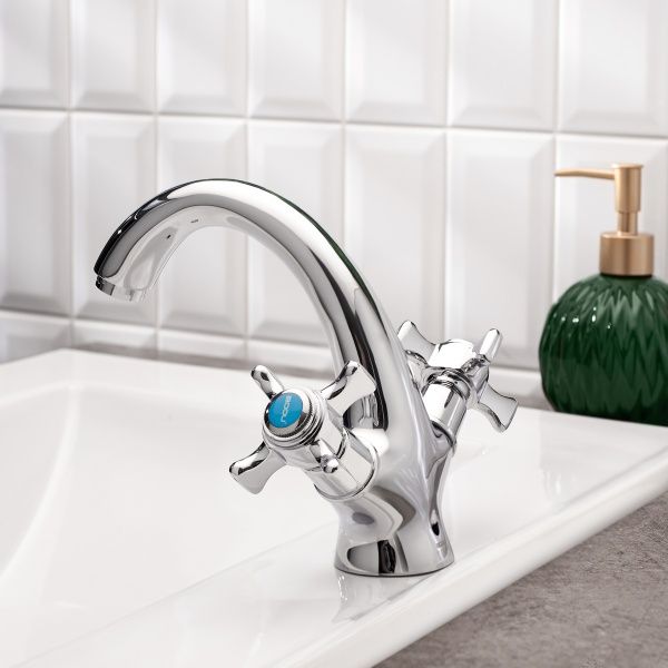 Смеситель BOOU для умыв. двуручный BA5341-1-B723