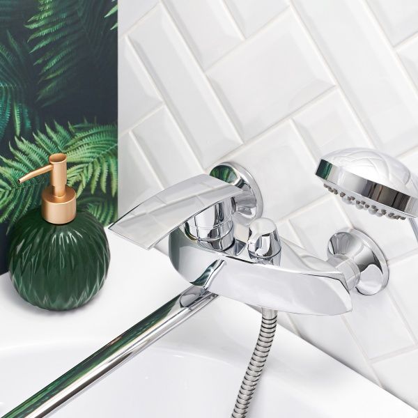 Смеситель BOOU для ван. однор., B8213-46F длин. изл.