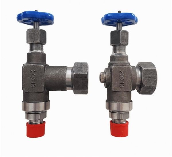 Запорное устройство 12с13бк Ду 20