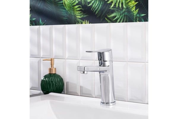 Смеситель для умыв. однор., низк.изл. B8246-1LJ