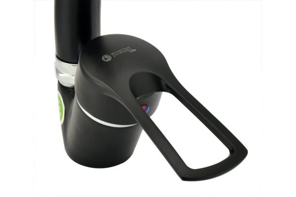 Смеситель для кухни черный одноручный Juguni Luxe с поворотным изливом, 40 картридж, гайка