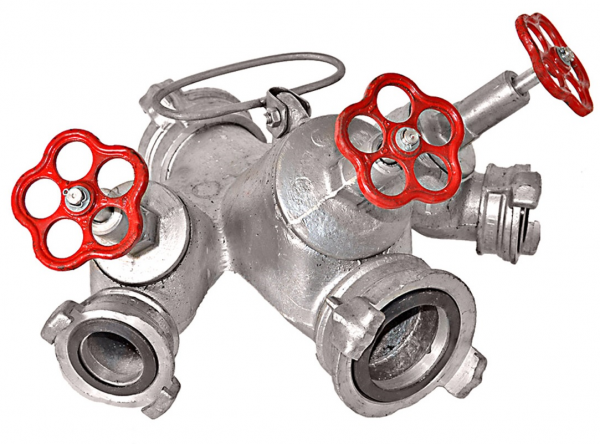 Разветвитель пожарных шлангов РТ-70АУ (вход - 65, центральный выход - 65, боковые два выхода - 50)