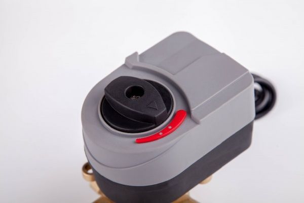 Электропривод (сервопривод) TIM, для трехходового клапана (230В, 120сек), длина провода-1.5м.