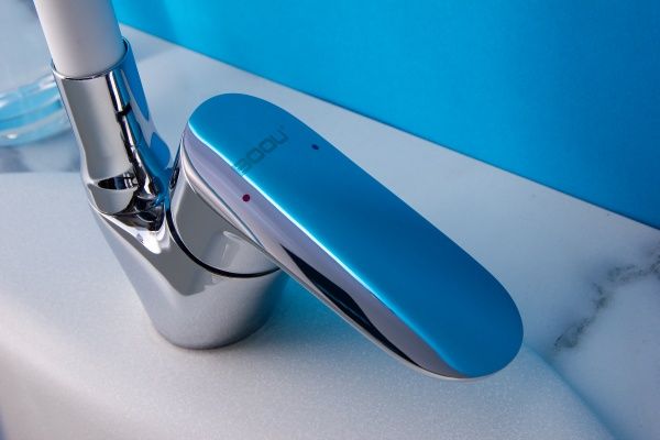 Смеситель BOOU для кух. однор.,гибк.изл.B8274-10F-E306A