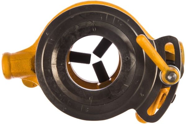 Клупп для нарезания резьбы 1/2"-3/4", 1"-1 1/4", 1 1/2"-2", три комплекта резцов