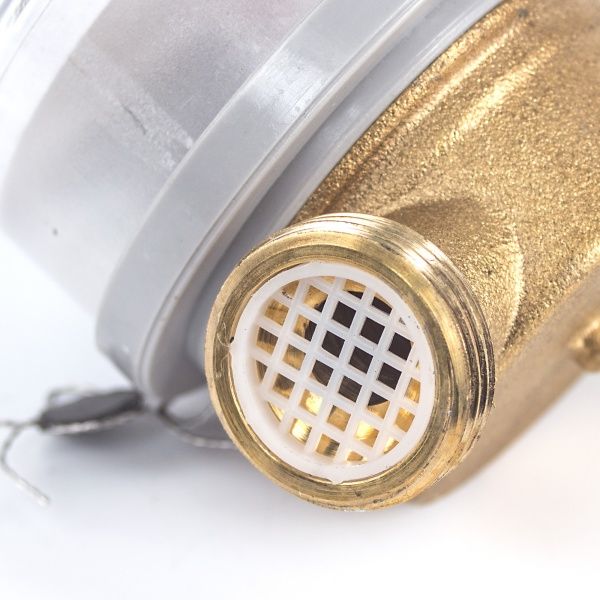 Счетчик воды Пульс-15У, L-80 (с присоединителями и интегрированным обратным клапаном) универсальный