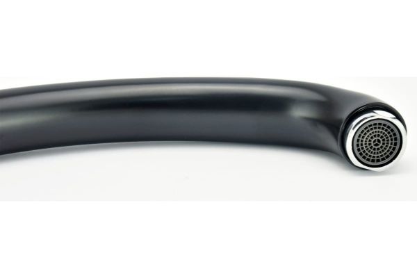 Смеситель для кухни черный одноручный Juguni Luxe с поворотным изливом, 40 картридж, гайка