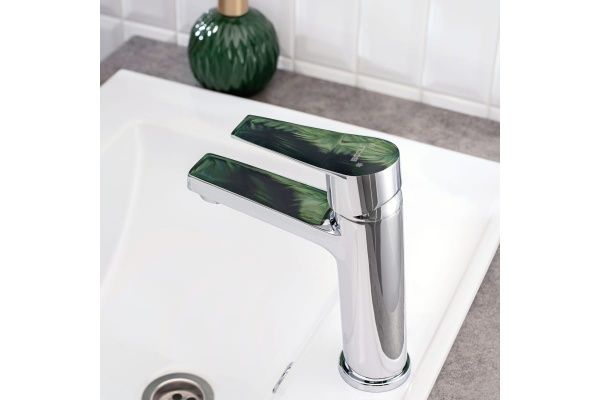 Смеситель для умыв. однор., низк.изл. B8246-1LJ