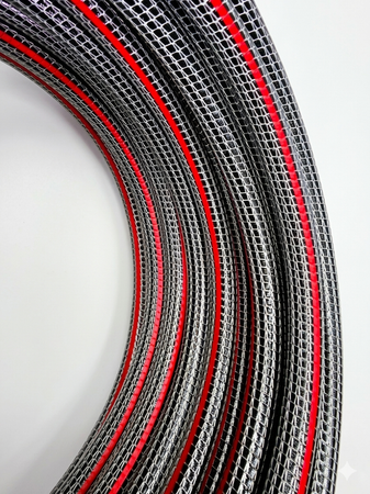 Шланг поливочный 1/2" (12мм) ПВХ PREMIUM Plus, армированный, 3 слойный, черного цвета (25м)